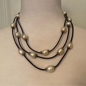 VINTAGE LUCAS LAMETH NECKLACE 3 BLACK LEATHER CORDS WHITE BAROQUE PEARLS LUC 925